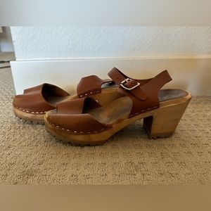 Mia ‘Greta’ Clog Sandal, size 40EU